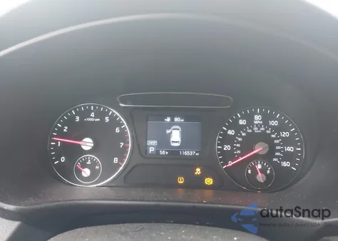 2019 Kia Sorento 2.4L L z USA, uszkodzony, nr VIN 5XYPG4A34KG569263